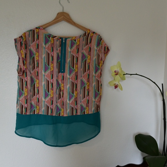 C. Luce blouse size S - Picture 7 of 8